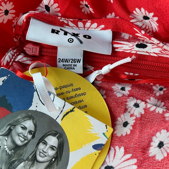 Floral Puff Sleeve Dress RIXO for Target 16W/18W or 20w/22W 24W/26W - Picture 12 of 12